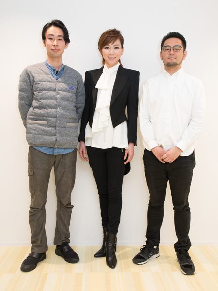 湖月わたるさん（中央）、竹村武司さん（右）、永野拓也さん（左）＝撮影・岩村美佳